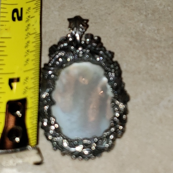 Pendant earring set - Picture 2 of 6